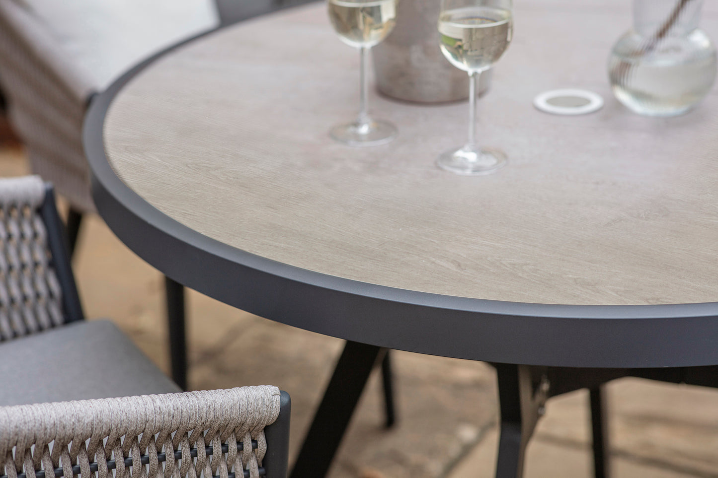 Bramblecrest Mauritius 4 Seater Set