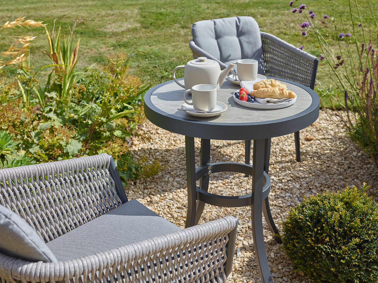 Bramblecrest Mauritius Bistro Set