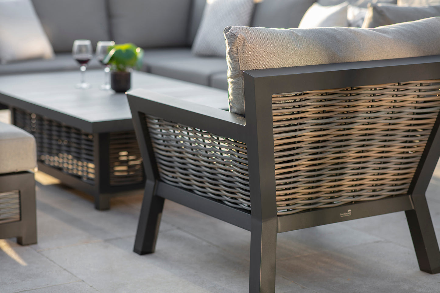 Bramblecrest Tuscan L-Shape Set