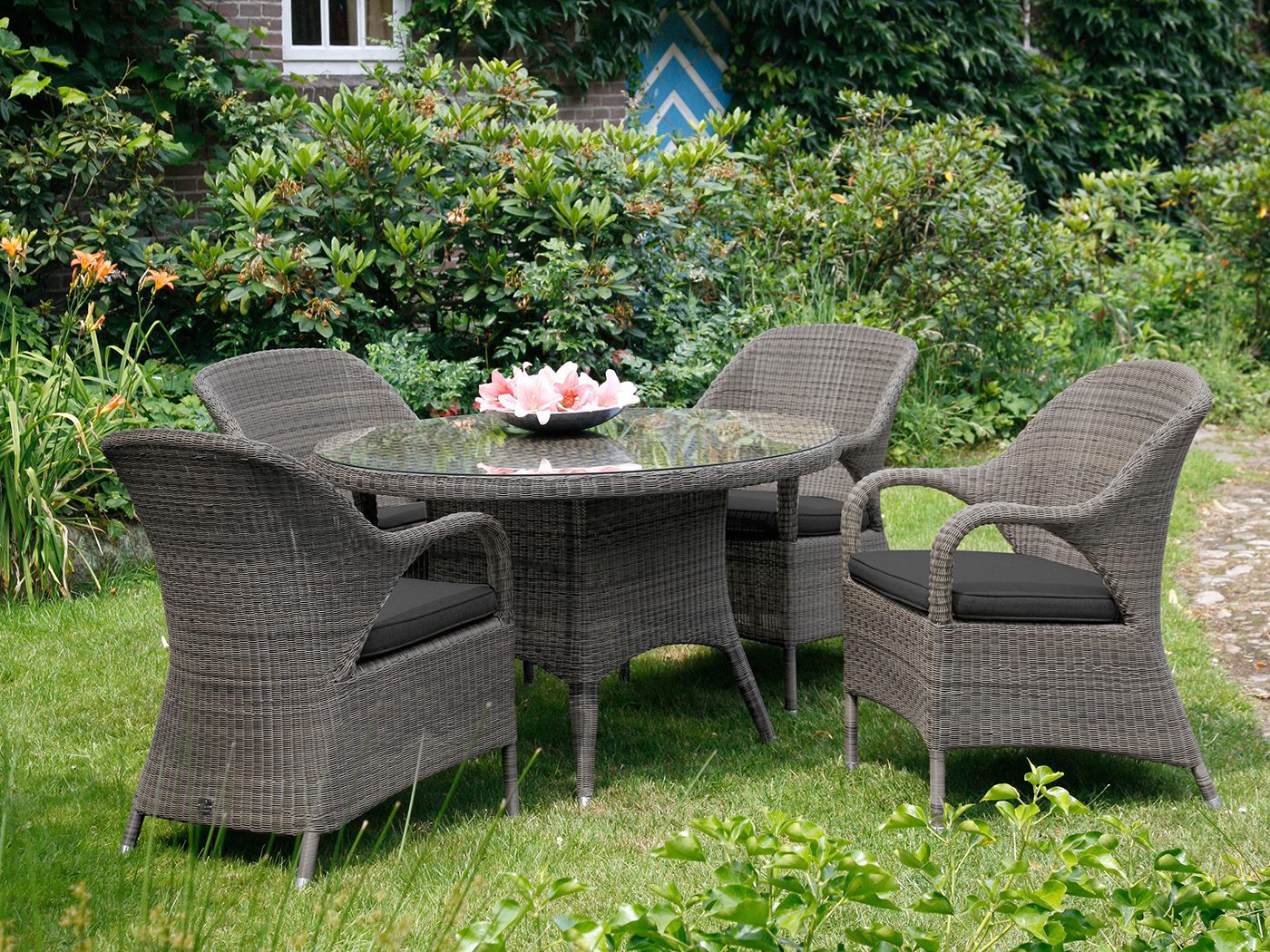 4 Seasons Outdoor Sussex 4 Seat Dining Set