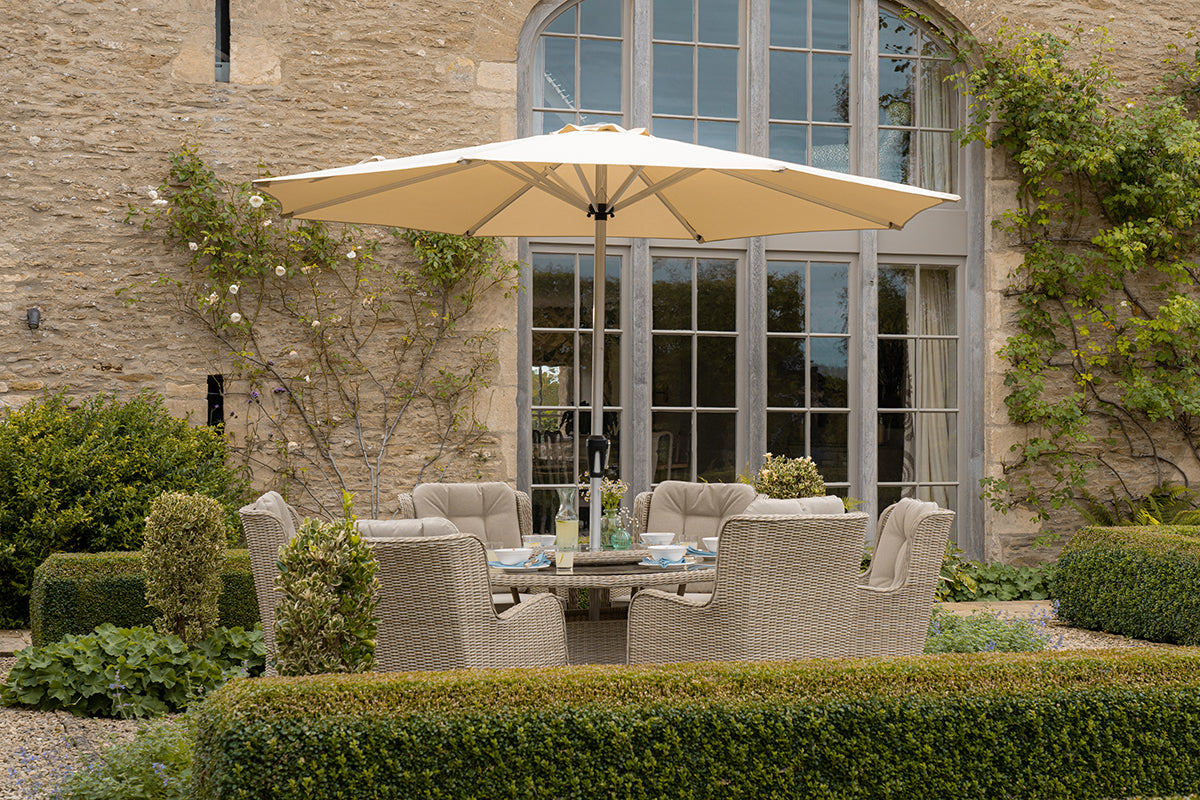 Bramblecrest Chedworth 6 Seater Set