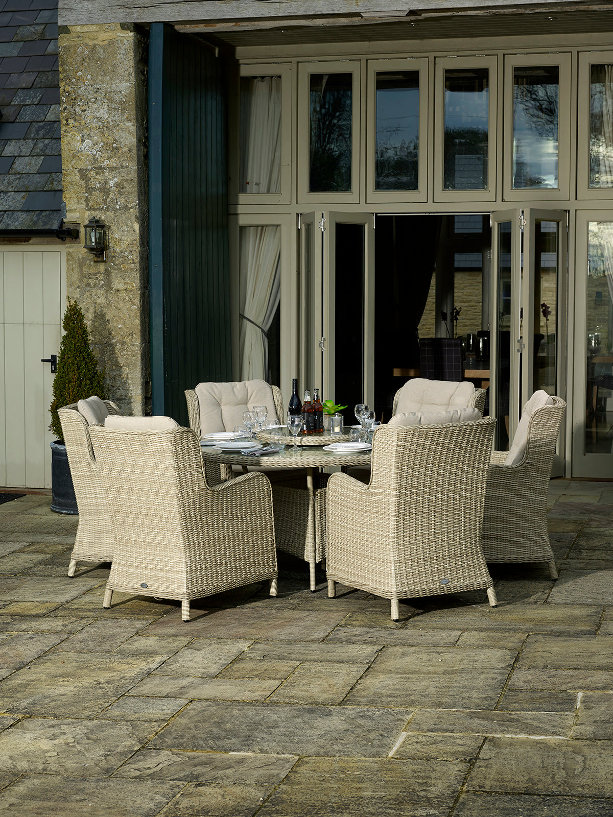 Bramblecrest Chedworth 6 Seater Set