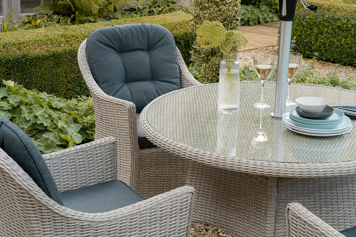 Bramblecrest Monterey 4 Seater Set