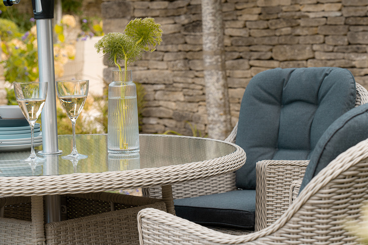 Bramblecrest Monterey 4 Seater Set