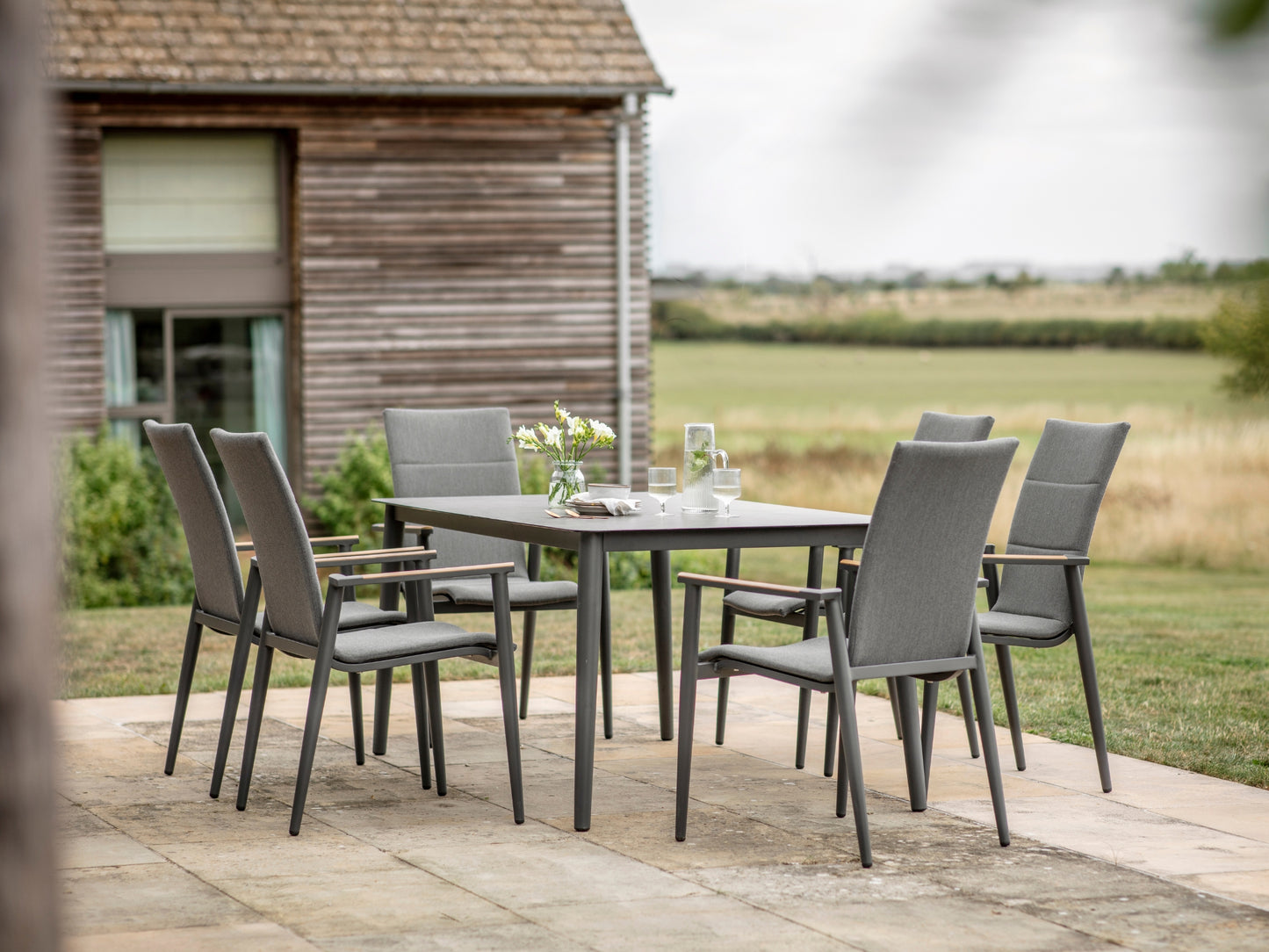 Bramblecrest Sofia Deluxe 6 Seat Rectangular Set