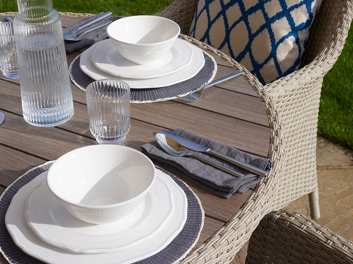 Bramblecrest Tetbury 6 Seater Set