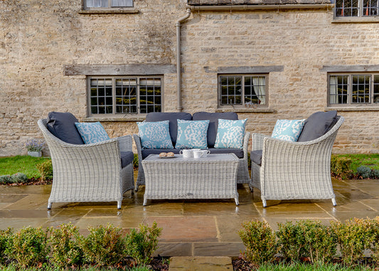 Bramblecrest Monterey Lounge Set